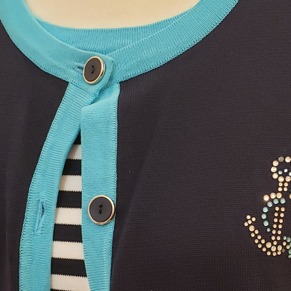 Blouse - Picture 6 of 7